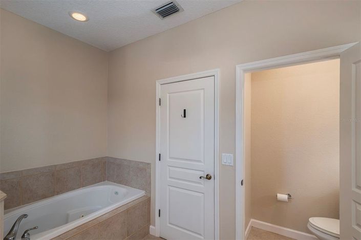 Image No.21-Propriété de 4 chambres à vendre à Windermere