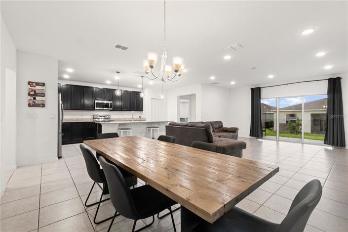 Image No.12-Propriété de 4 chambres à vendre à Davenport