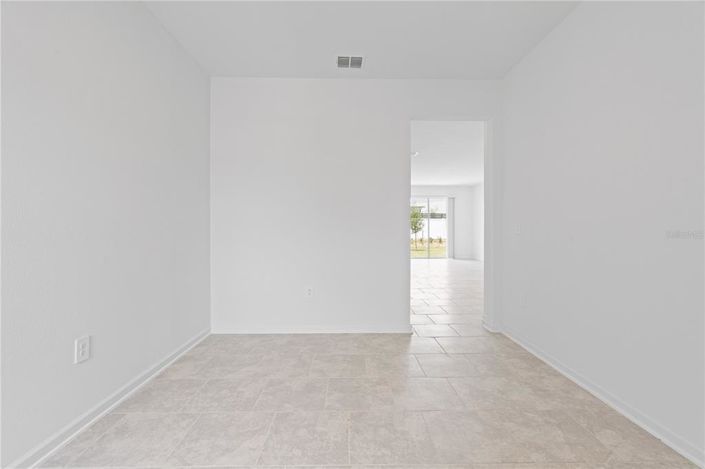 Image No.19-3 Bed Townhouse for sale