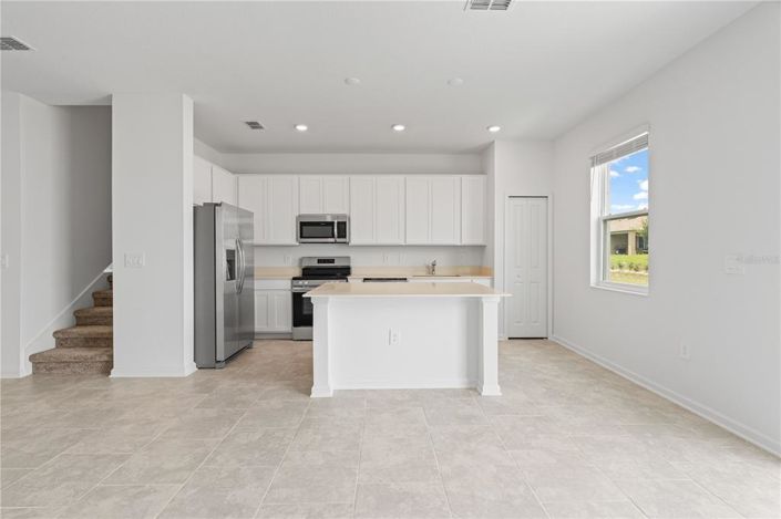 Image No.3-3 Bed Townhouse for sale