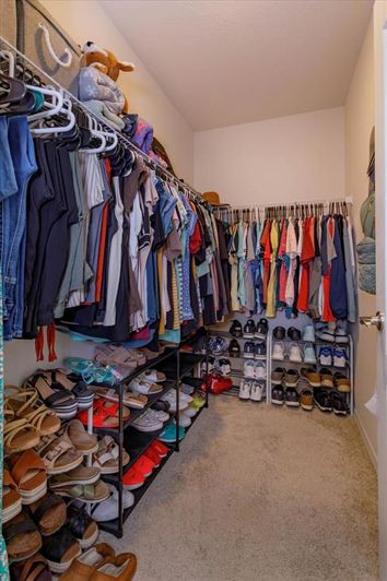 Image No.18-3 Bed Property for sale