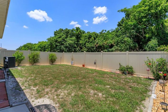 Image No.24-3 Bed Property for sale