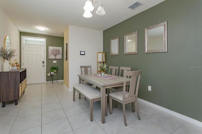 Image No.5-3 Bed Property for sale