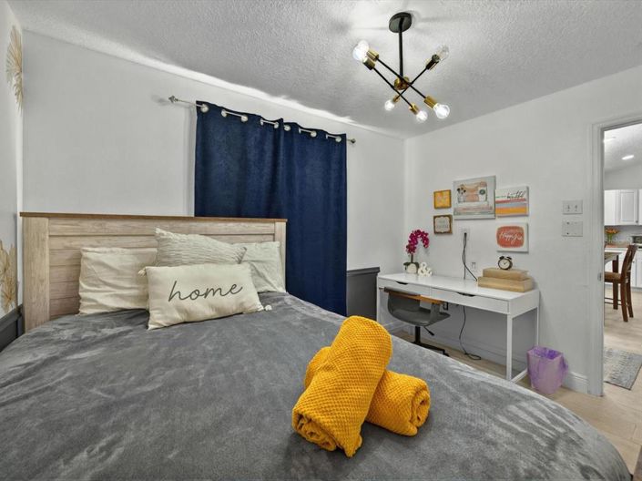 Image No.14-4 Bed Property for sale