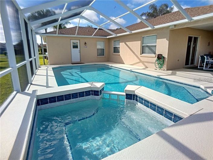 Image No.2-4 Bed Property for sale