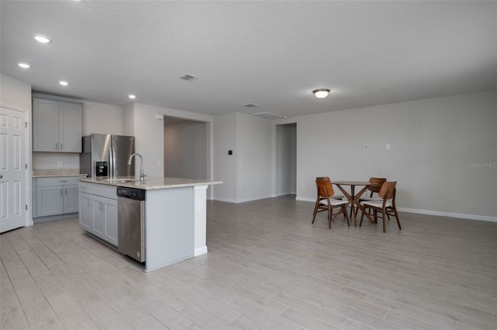 Image No.21-4 Bed Property for sale