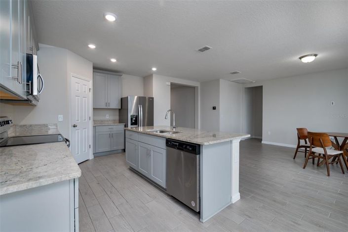 Image No.22-4 Bed Property for sale