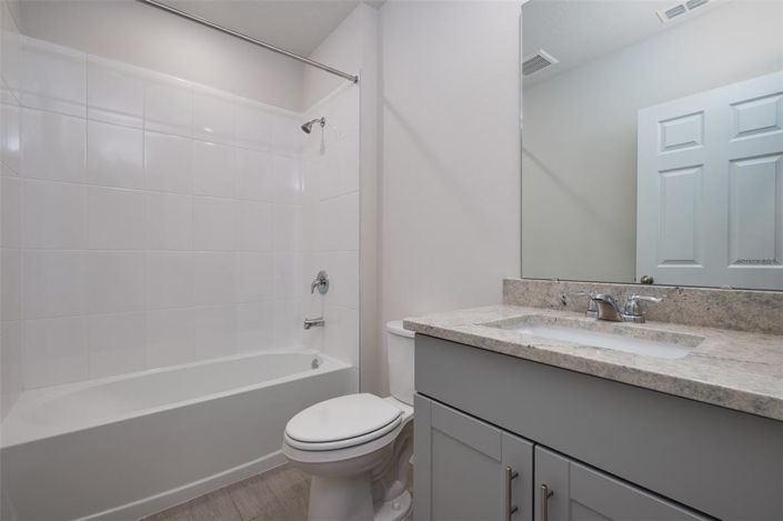 Image No.9-4 Bed Property for sale