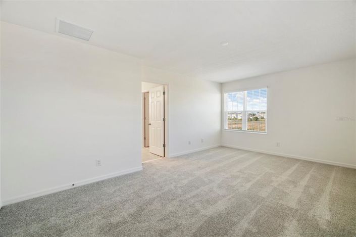 Image No.10-4 Bed Property for sale