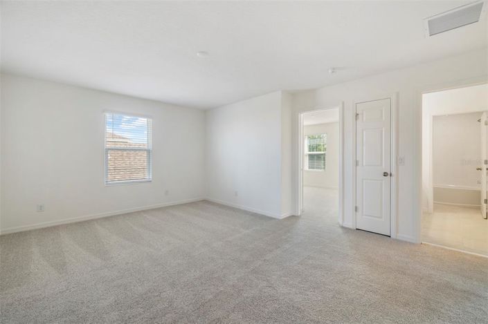 Image No.7-Propriété de 4 chambres à vendre à Davenport