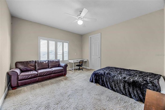 Image No.29-5 Bed Property for sale