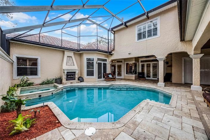 Image No.4-5 Bed Property for sale