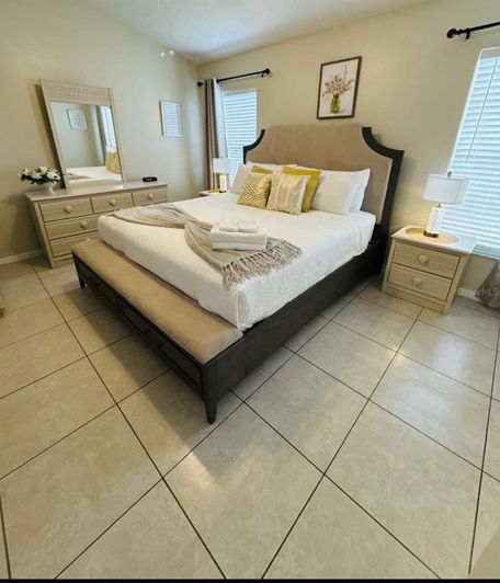 Image No.15-4 Bed Property for sale