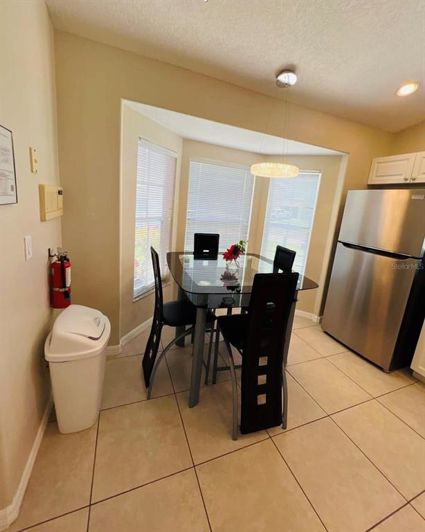 Image No.5-4 Bed Property for sale