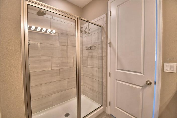 Image No.18-3 Bed Property for sale