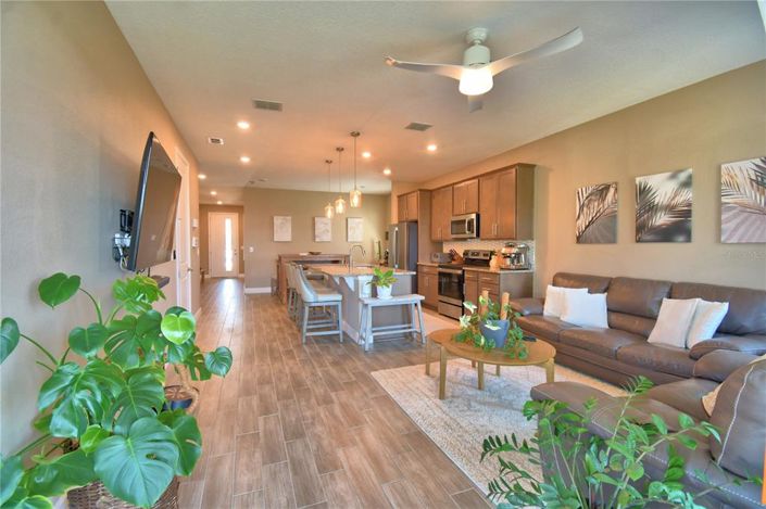 Image No.3-3 Bed Property for sale