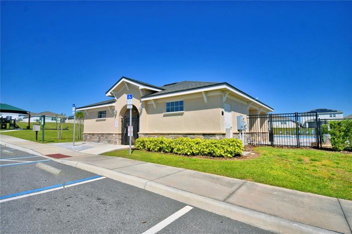 Image No.38-3 Bed Property for sale