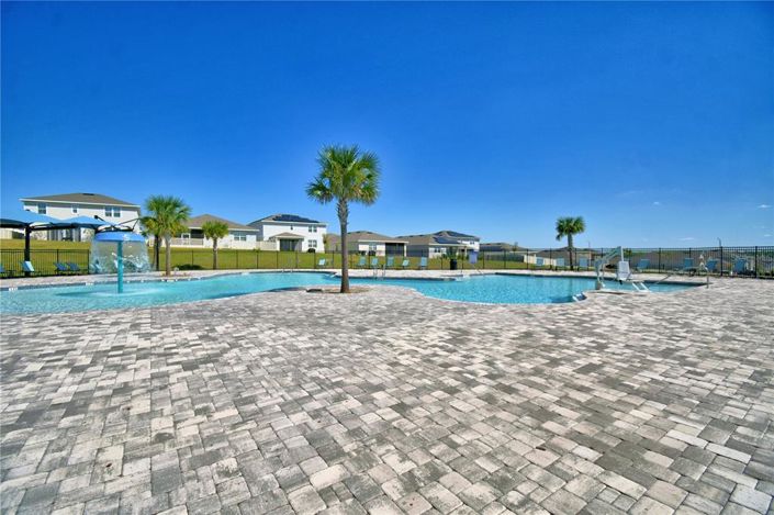 Image No.39-3 Bed Property for sale