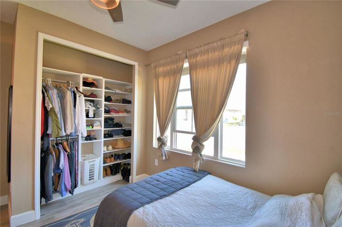 Image No.8-3 Bed Property for sale