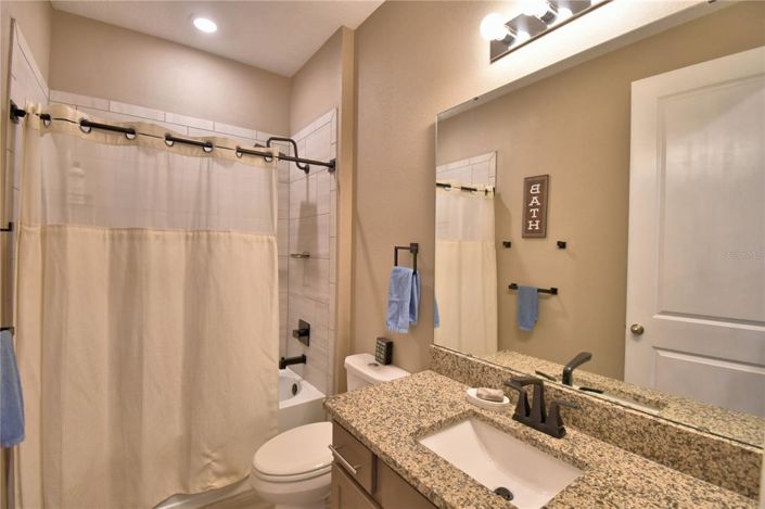 Image No.9-3 Bed Property for sale