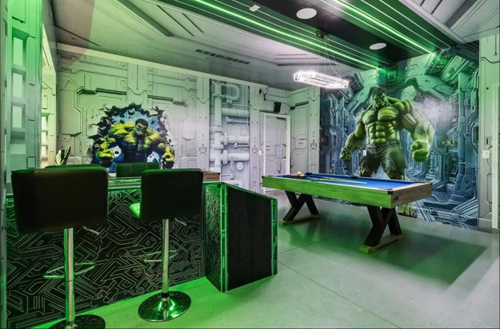 Image No.24-9 Bed Property for sale