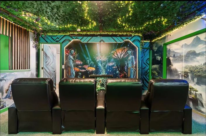 Image No.26-9 Bed Property for sale