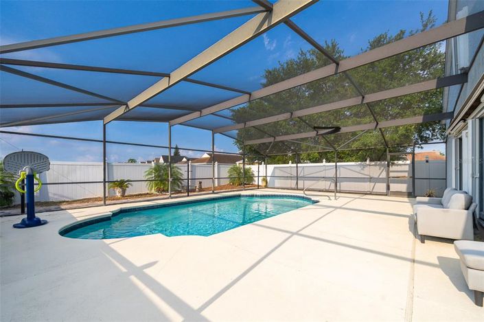 Image No.19-4 Bed Property for sale