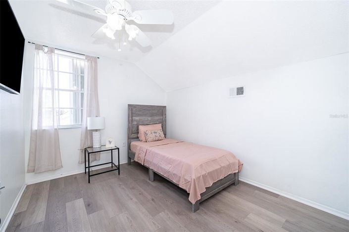 Image No.23-4 Bed Property for sale