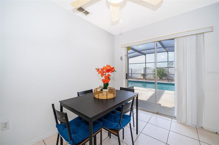 Image No.9-4 Bed Property for sale