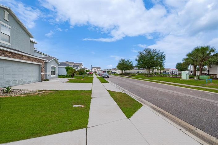 Image No.3-5 Bed Property for sale