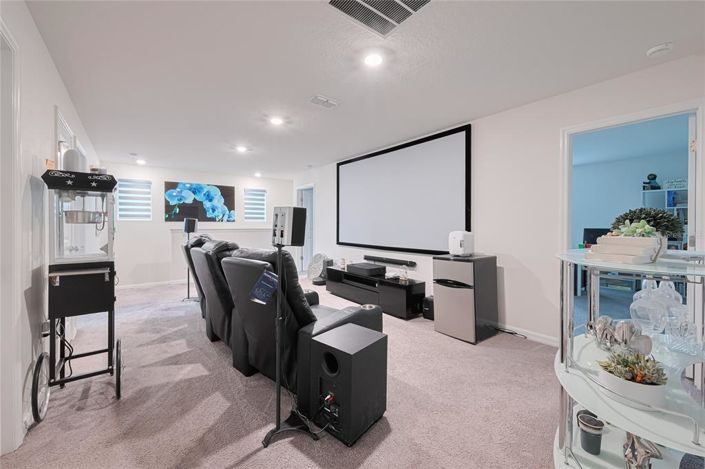 Image No.38-5 Bed Property for sale