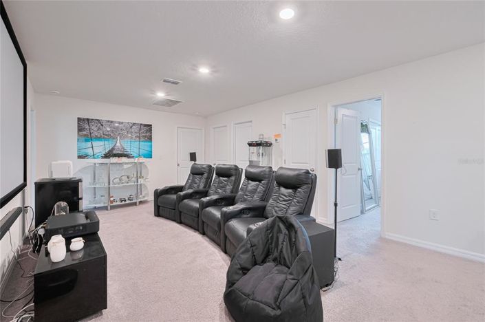 Image No.39-5 Bed Property for sale