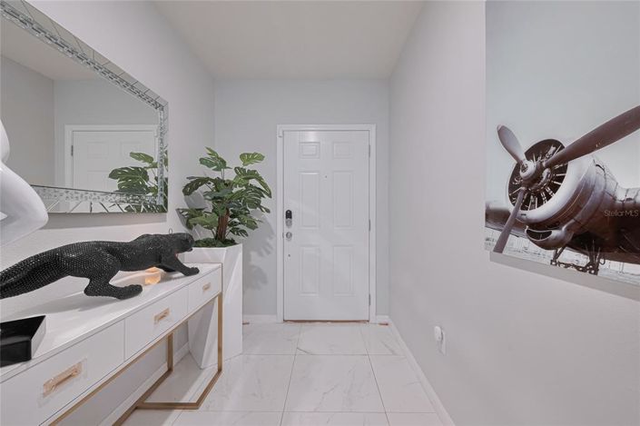 Image No.4-5 Bed Property for sale