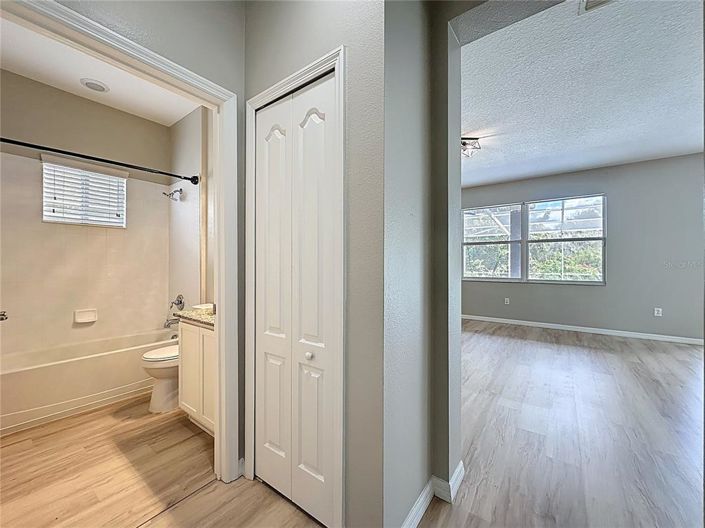 Image No.21-5 Bed Property for sale