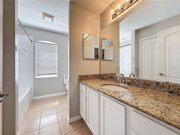 Image No.23-5 Bed Property for sale