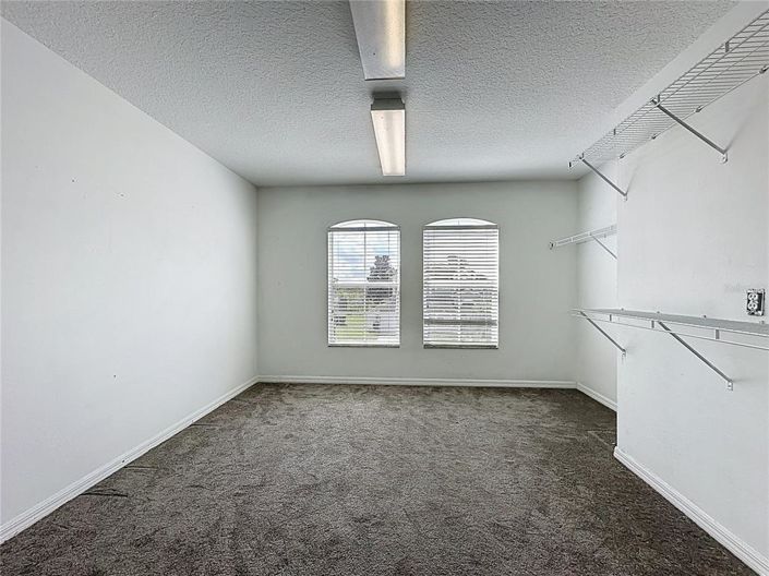 Image No.25-5 Bed Property for sale