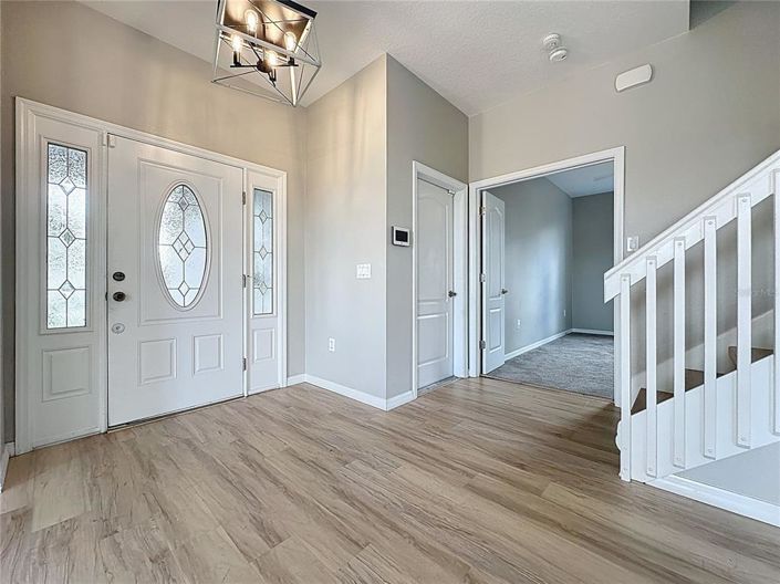 Image No.5-5 Bed Property for sale