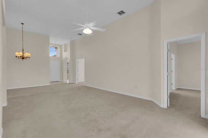 Image No.11-2 Bed Property for sale