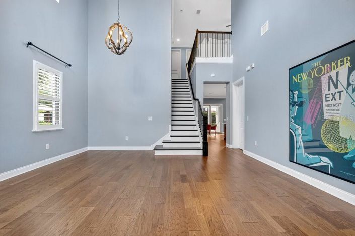 Image No.4-4 Bed Property for sale