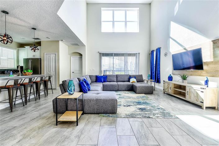 Image No.14-5 Bed Property for sale