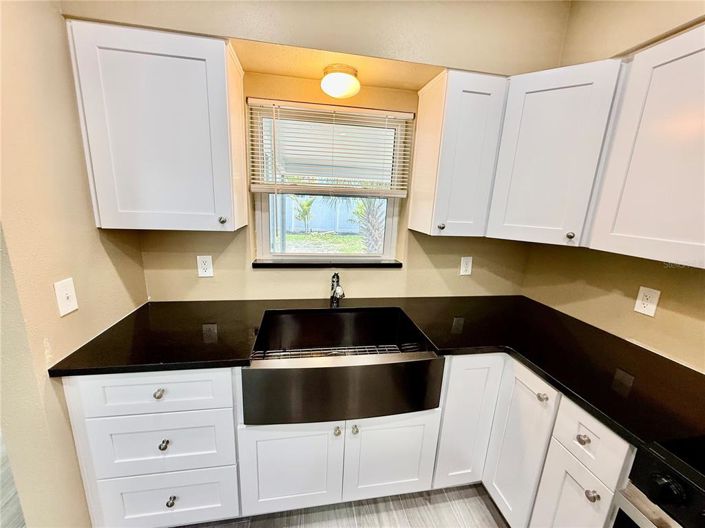 Image No.20-3 Bed Property for sale