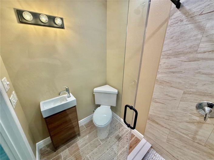 Image No.33-3 Bed Property for sale