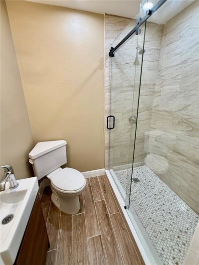 Image No.43-3 Bed Property for sale