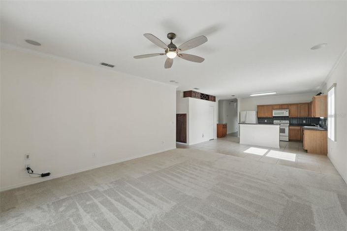 Image No.8-3 Bed Property for sale