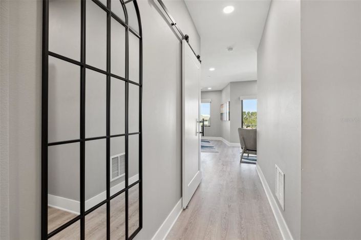 Image No.61-10 Bed Property for sale