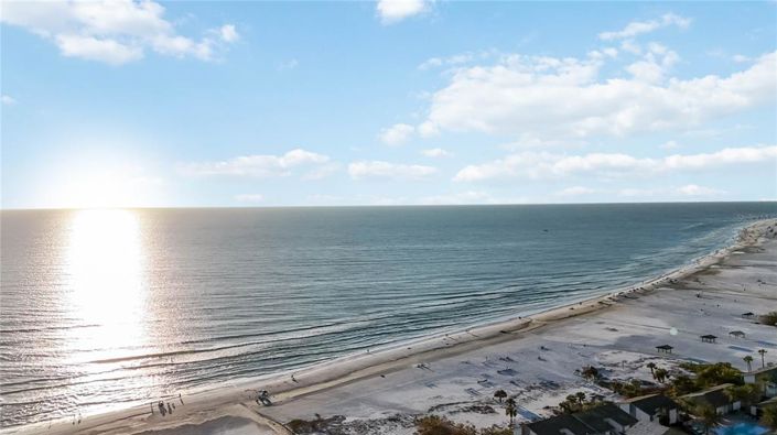 Image No.45-2 Bed Property for sale