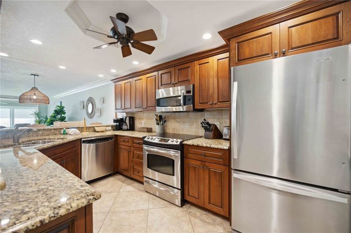 Image No.6-2 Bed Property for sale