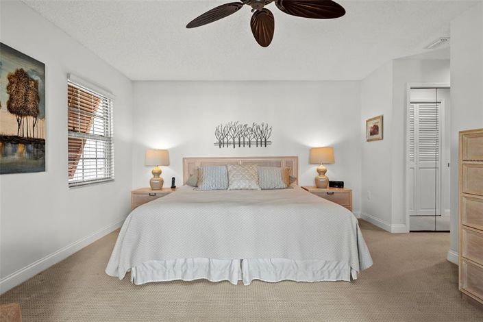 Image No.16-2 Bed Property for sale