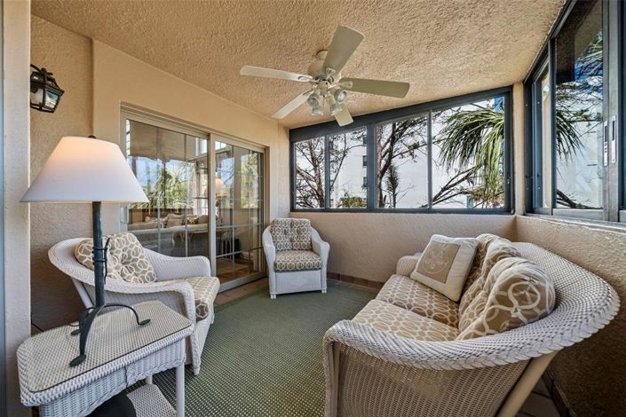 Image No.18-2 Bed Property for sale