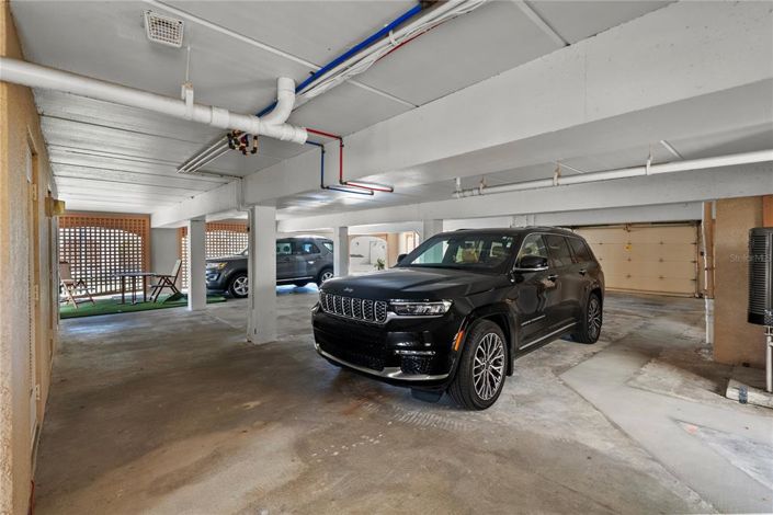 Image No.32-2 Bed Property for sale